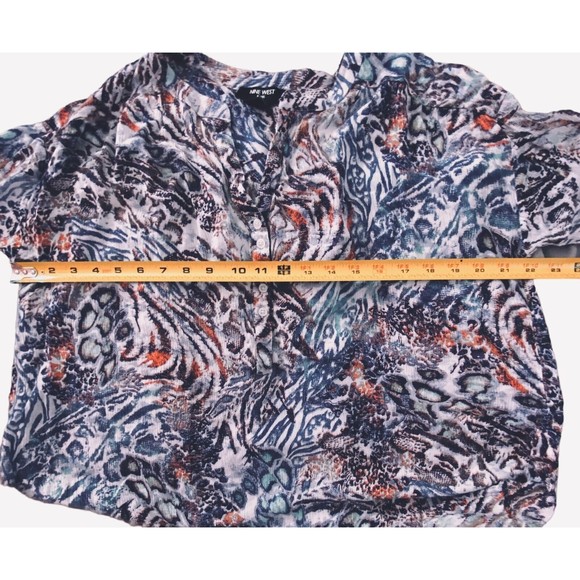 Nine West Jeans Gisella 3/4 Roll Sleeve Multicolor Viscose Hi/Lo Top Missy Sz L - Picture 8 of 11